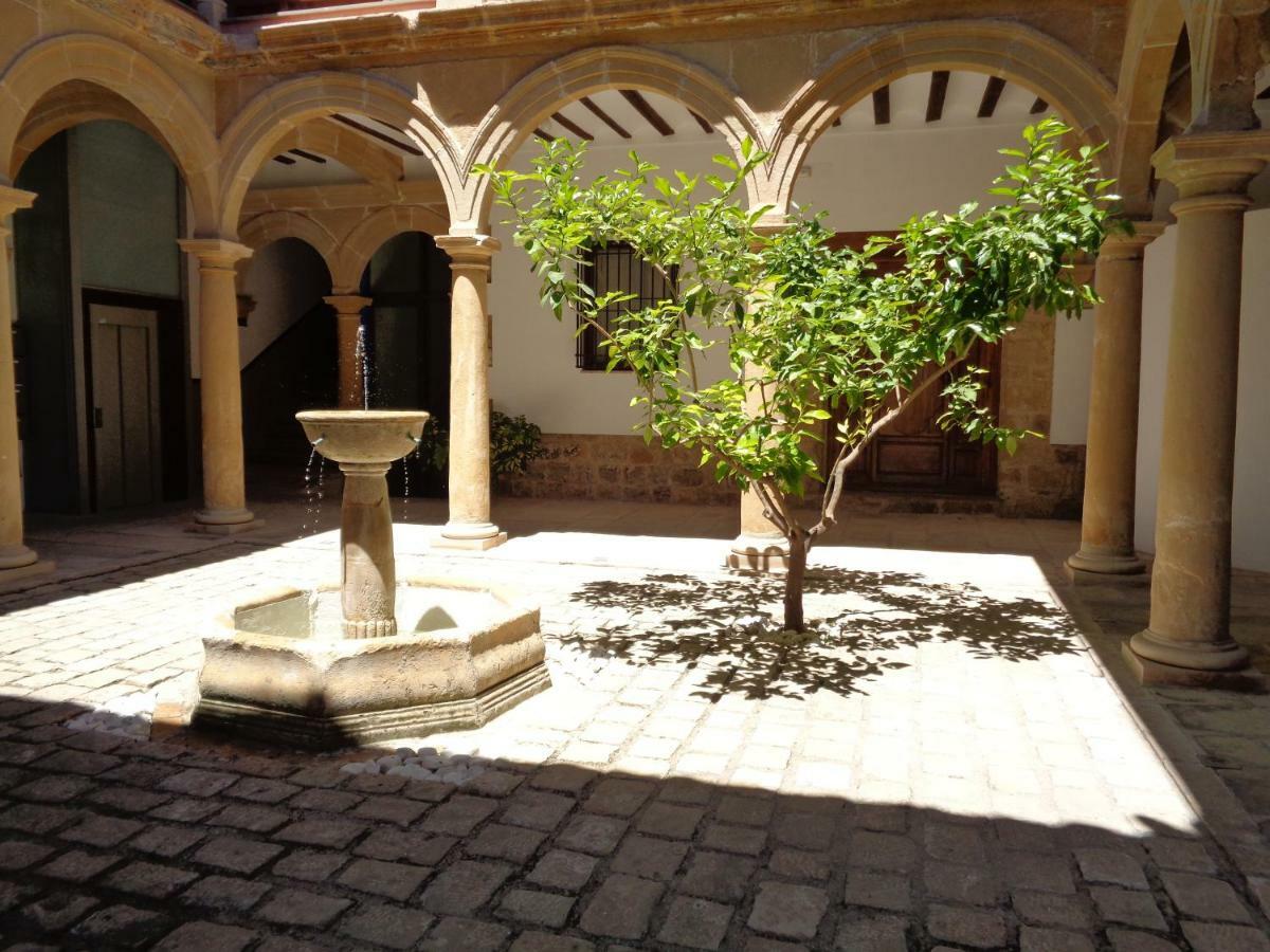 Luz Del Renacimiento Ubeda Apartman Kültér fotó
